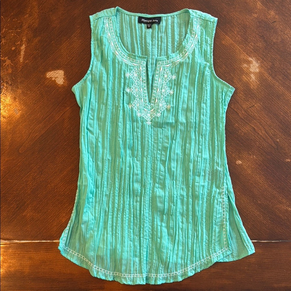 Mystique Boutique Green Embellished Ribbed Blouse